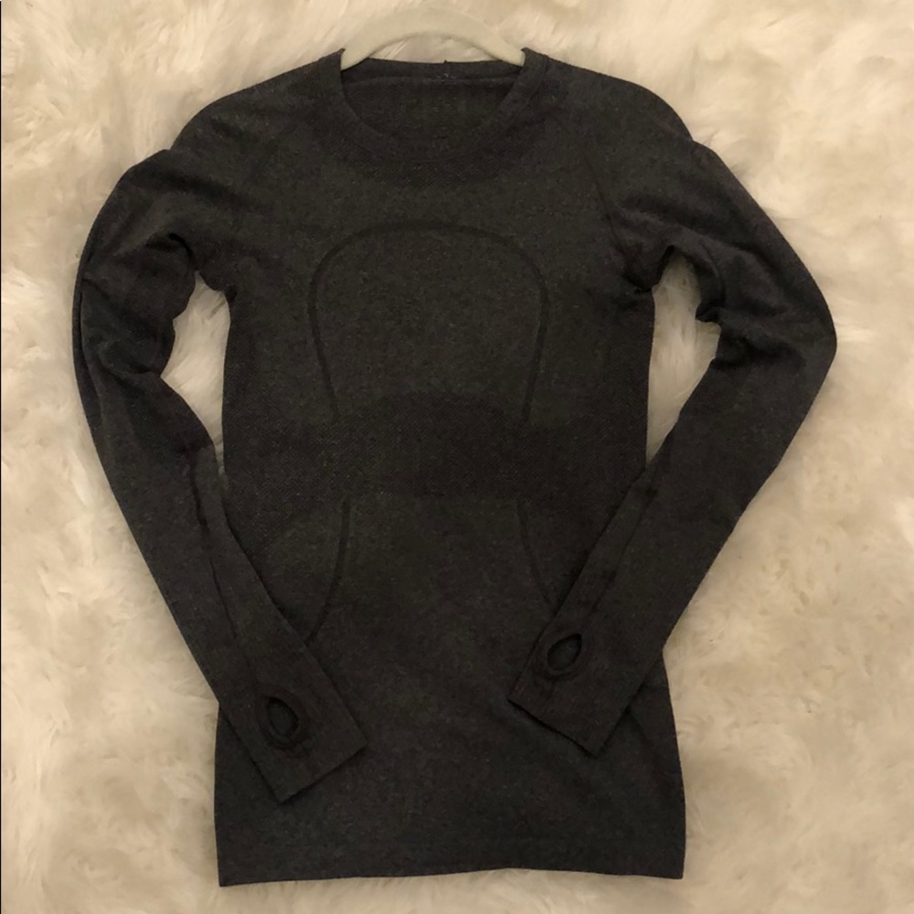 Lululemon tech long sleeve crew